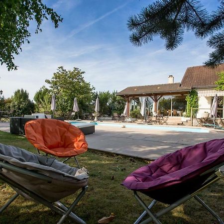 Hotel-Restaurant "La Gremelle" Ladoix-Serrigny エクステリア 写真