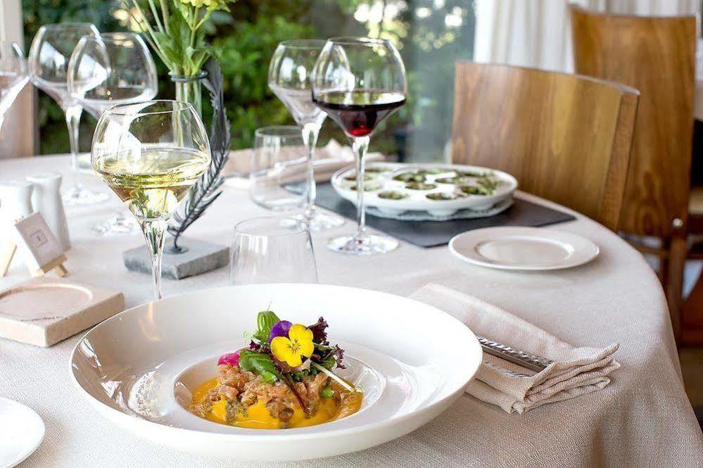 Hotel-Restaurant "La Gremelle" Ladoix-Serrigny エクステリア 写真